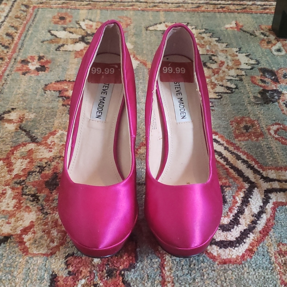Steve Madden Hills, 6.5, Hot Pink